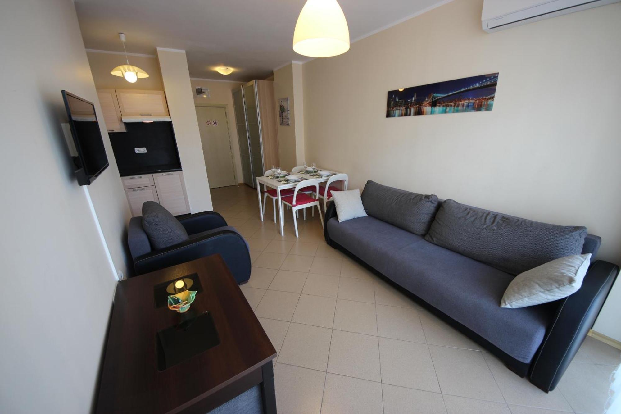 Menada Grand Kamelia Apartments Sunny Beach Phòng bức ảnh