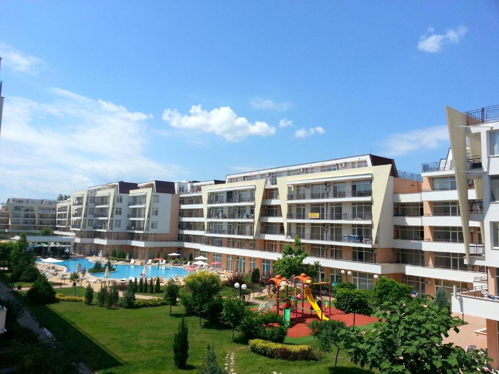 Menada Grand Kamelia Apartments Sunny Beach Ngoại thất bức ảnh
