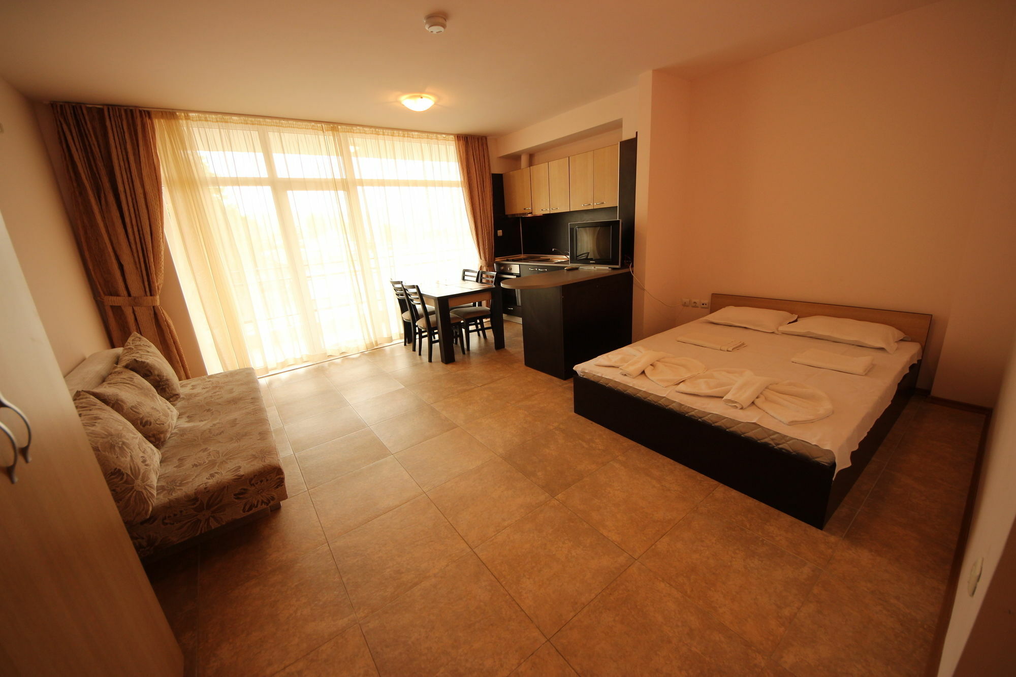 Menada Grand Kamelia Apartments Sunny Beach Ngoại thất bức ảnh